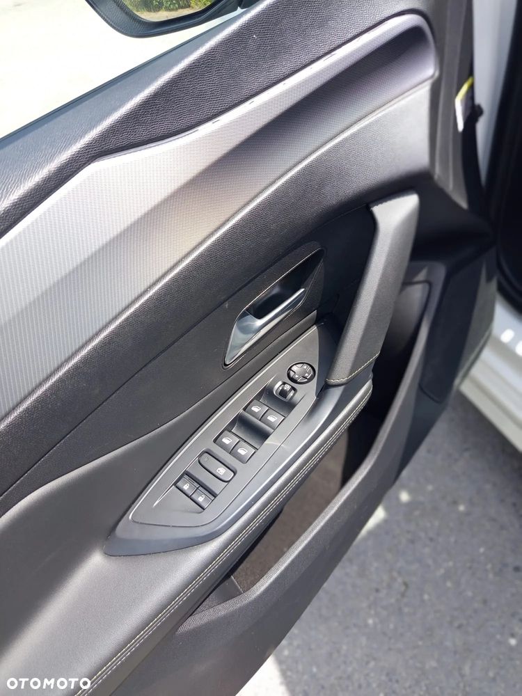 Peugeot 308 BlueHDi FAP 130 EAT8 Stop & Start GT - 31