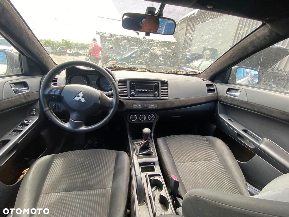 210 / Mitsubishi Lancer VIII / Na Części / - 8