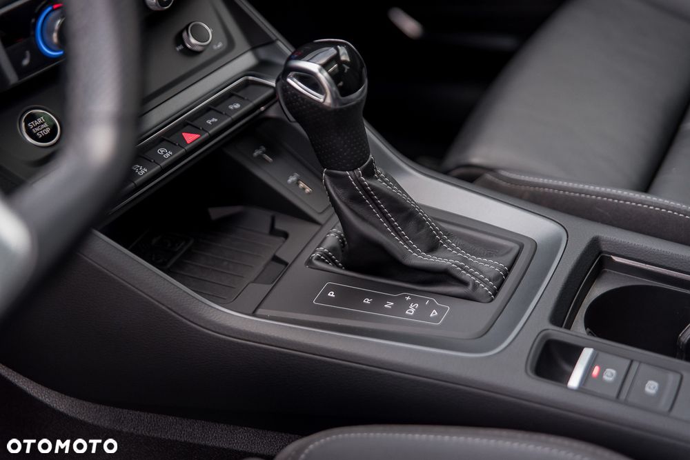 Audi Q3 40 TFSI Quattro S-Line S tronic - 22