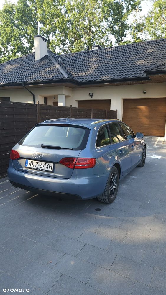 Audi A4 Avant 2.0 TDI Multitronic - 5