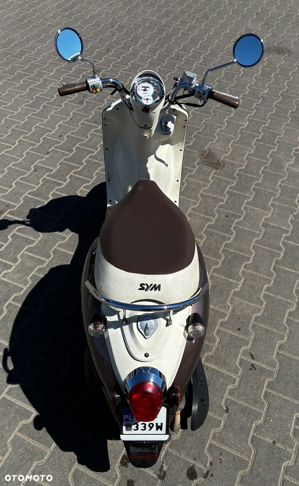 SYM MIO - 10
