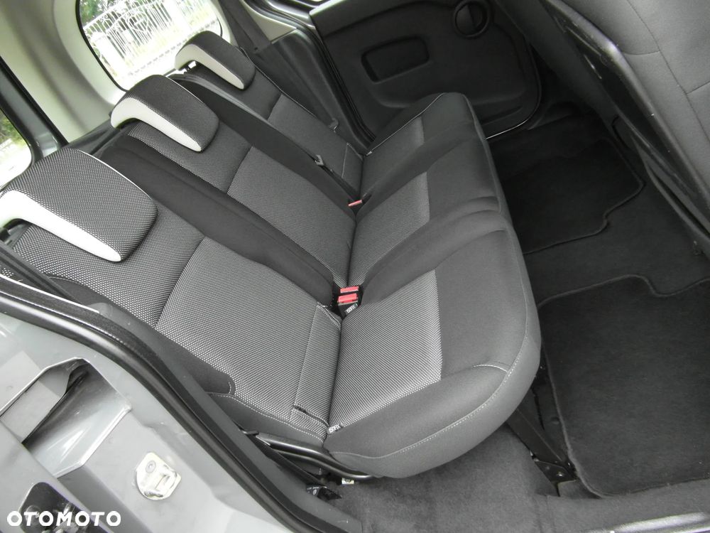 Renault Kangoo 1.6 16V Privilege - 30