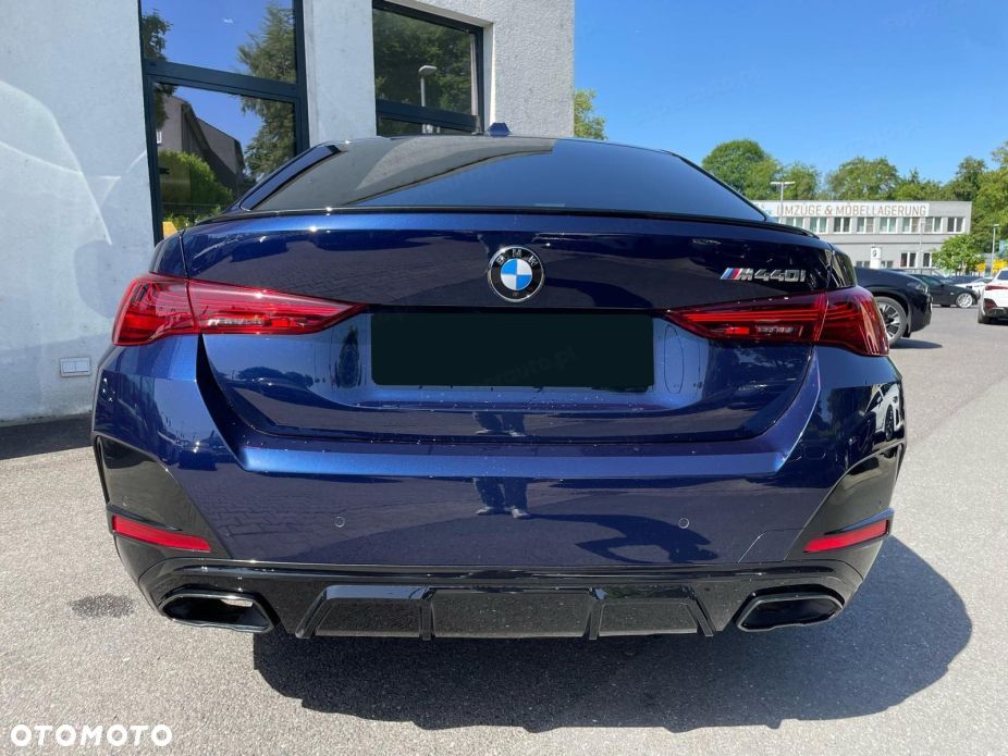 BMW Seria 4 M440i xDrive mHEV - 2