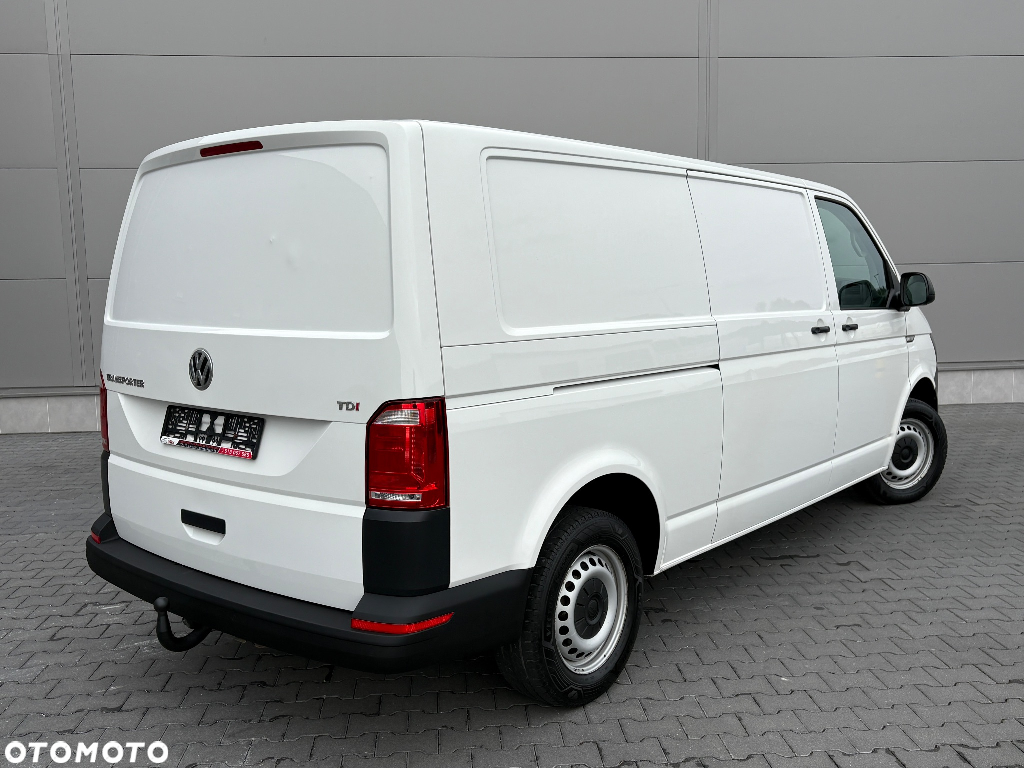 Volkswagen Transporter T6 - 6