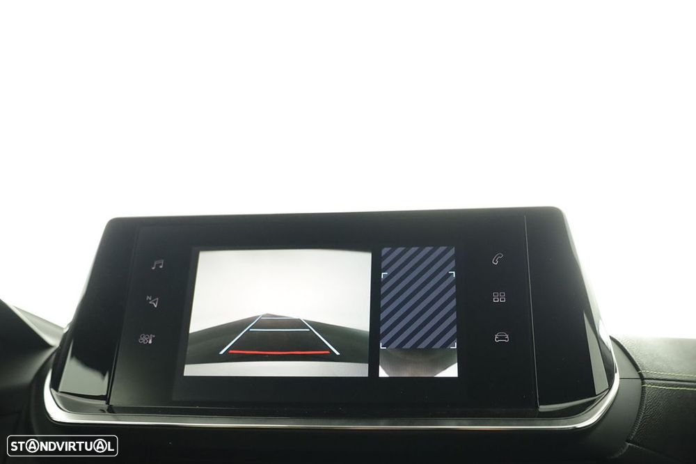 Peugeot 2008 1.2 PureTech GT EAT8 - 12