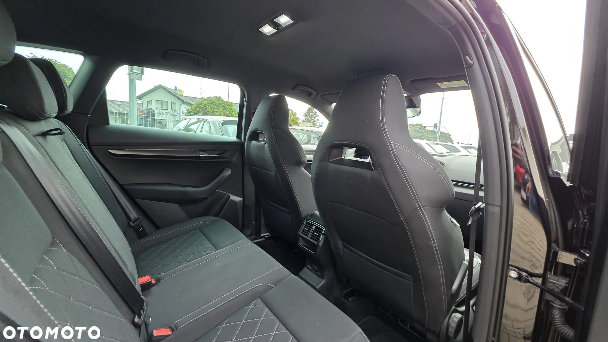Skoda Karoq 1.5 TSI ACT Sportline - 8