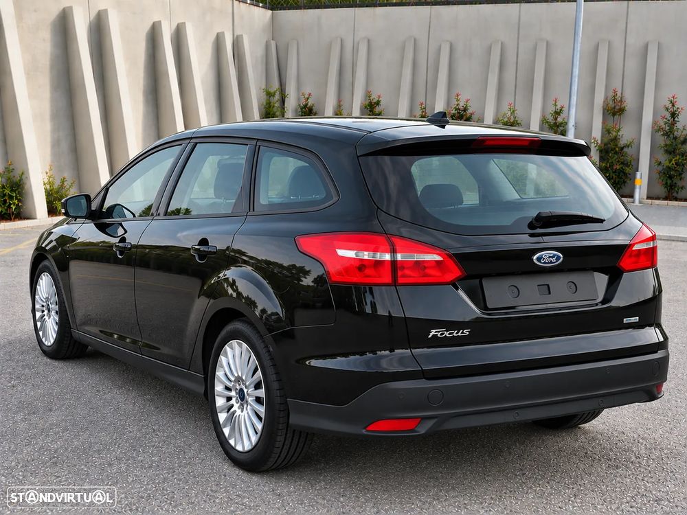 Ford Focus - 6