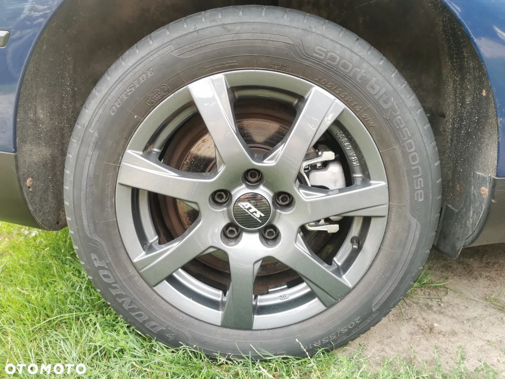 Volkswagen Passat 1.9 TDI Trendline - 16