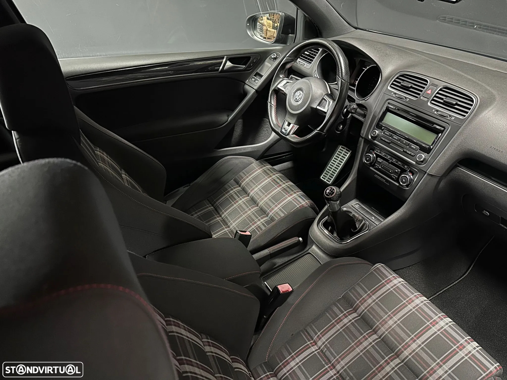 VW Golf 2.0 TSi GTI - 17