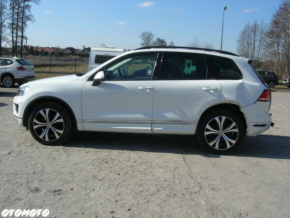 Volkswagen Touareg 3.0 V6 TDI SCR Blue Motion DPF Automatik - 5