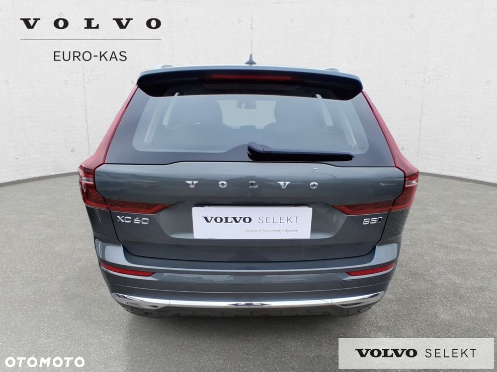 Volvo XC 60 - 8