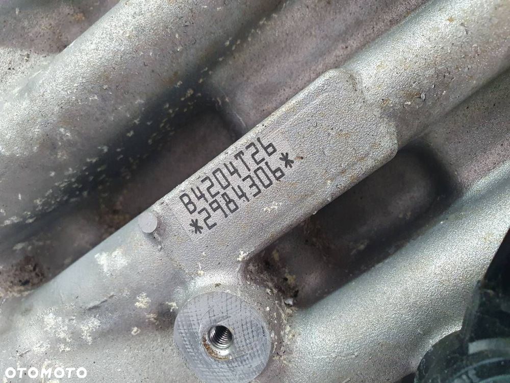 SILNIK SŁUPEK 2.0 B VOLVO V60 II V90 XC60 B4204T26 250 - 7