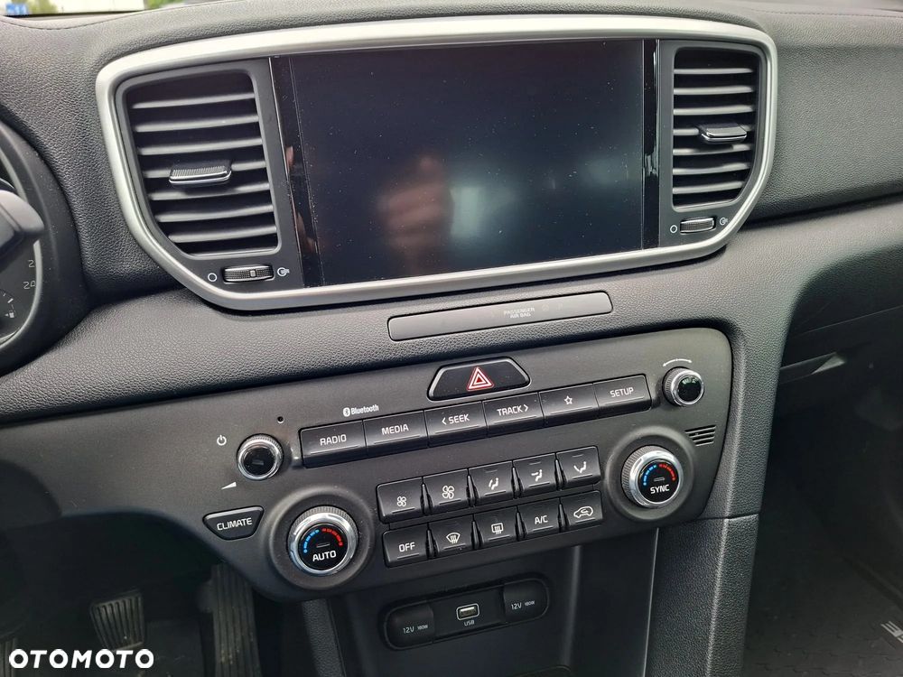 Kia Sportage 1.6 T-GDI M 4WD - 29