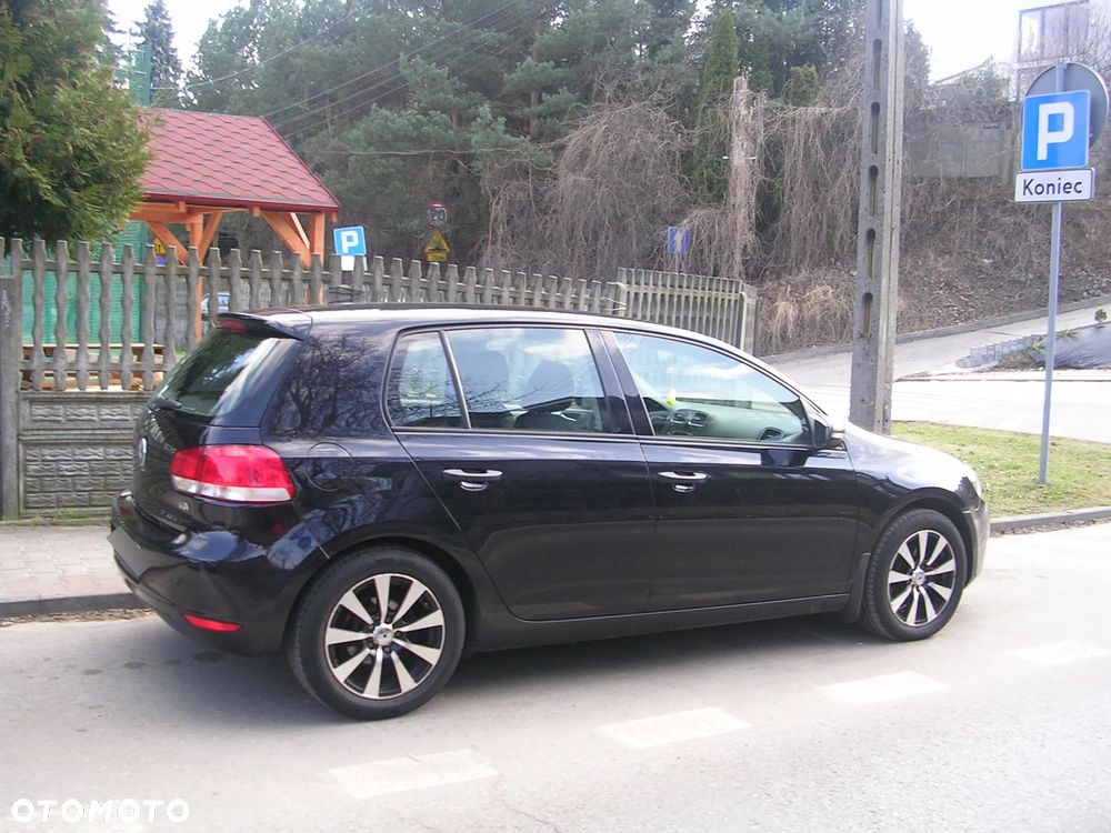 Volkswagen Golf - 3