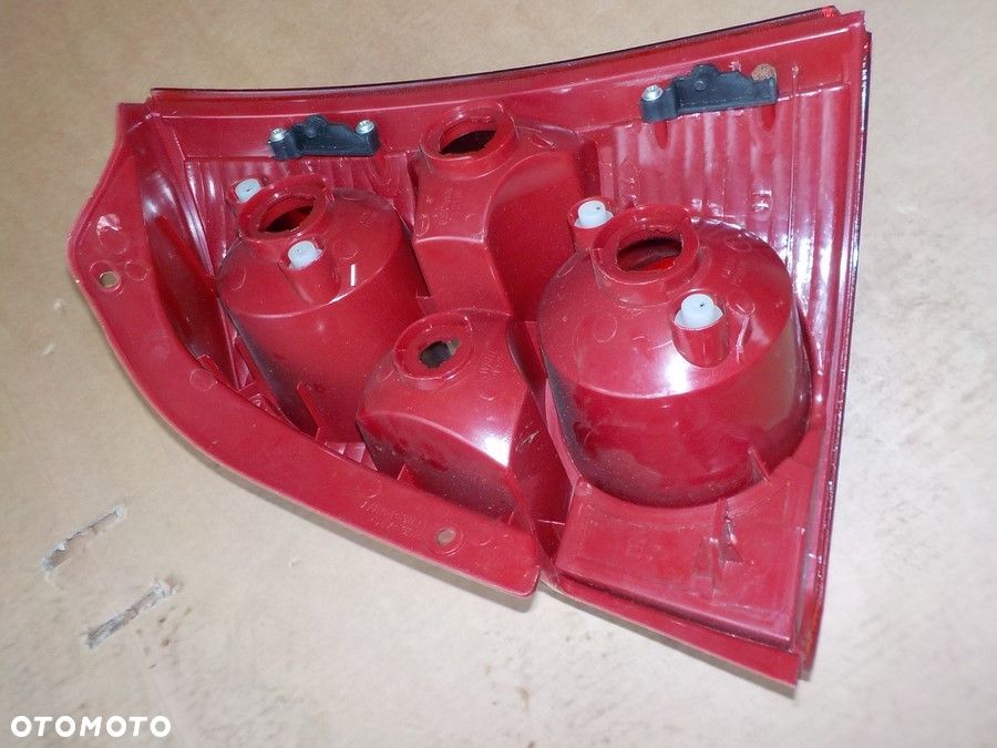 HYUNDAI ATOS LAMPA TYŁ LEWA - 3
