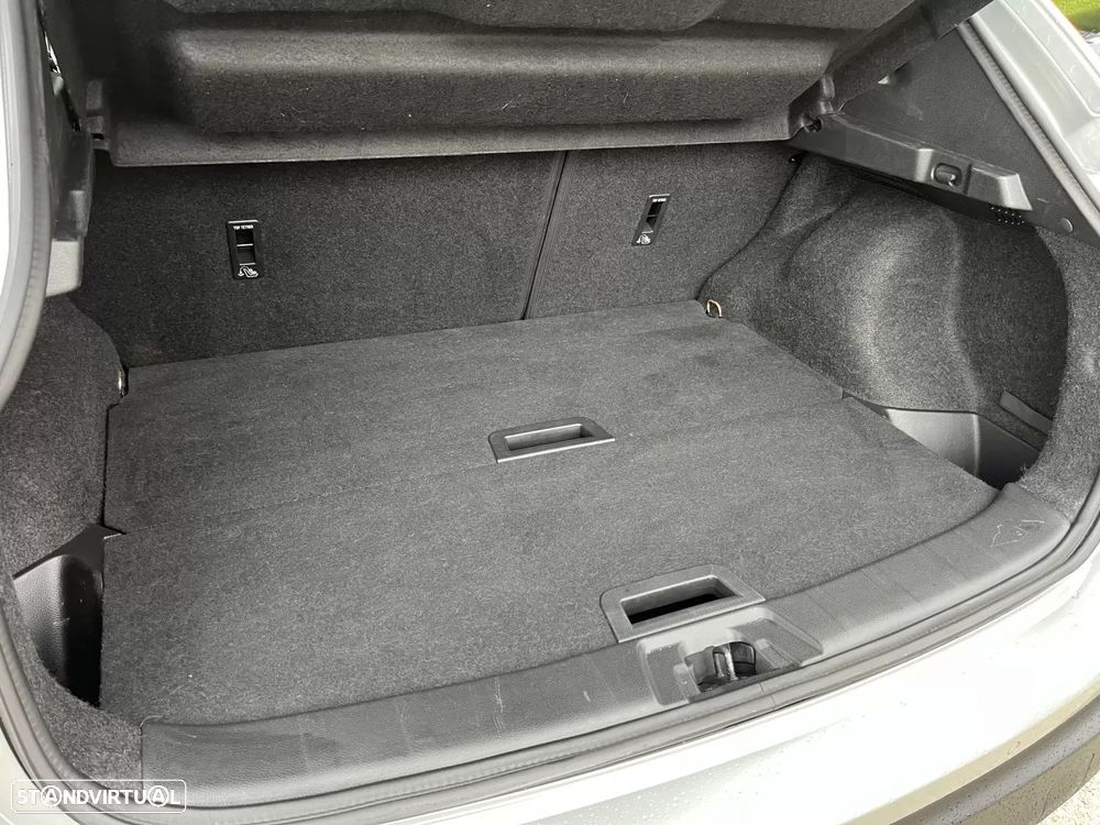 Nissan Qashqai 1.5 dCi N-Connecta Led - 10