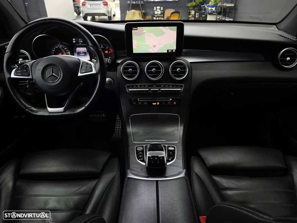 Mercedes-Benz GLC 250 d 4Matic 9G-TRONIC AMG Line - 25