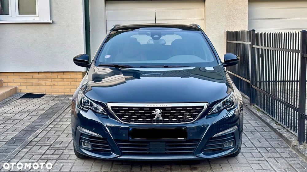Peugeot 308 PureTech 130 GPF EAT8 Stop & Start Active Business-Paket - 4
