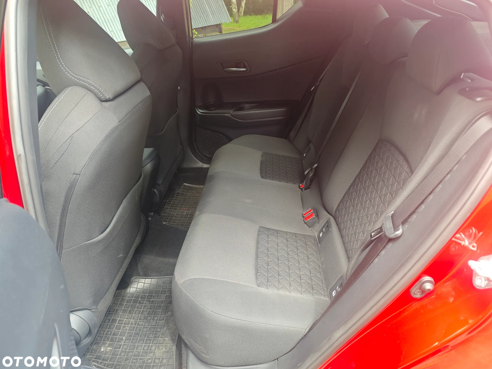 Toyota C-HR 1.2 T Comfort - 23