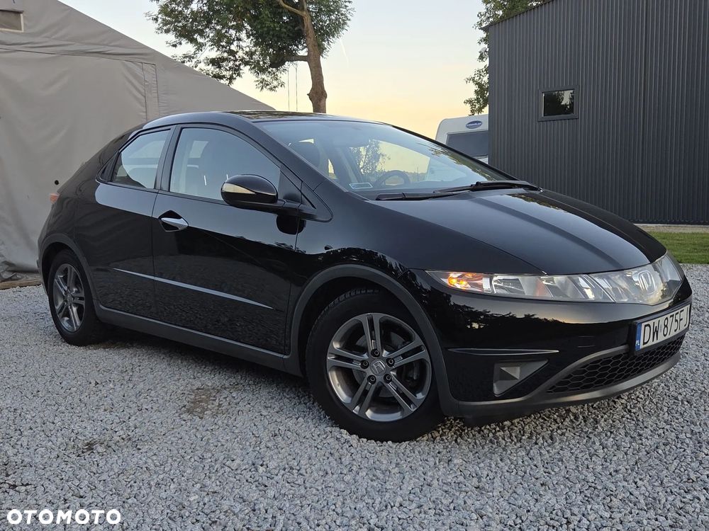 Honda Civic 1.8 Comfort - 2