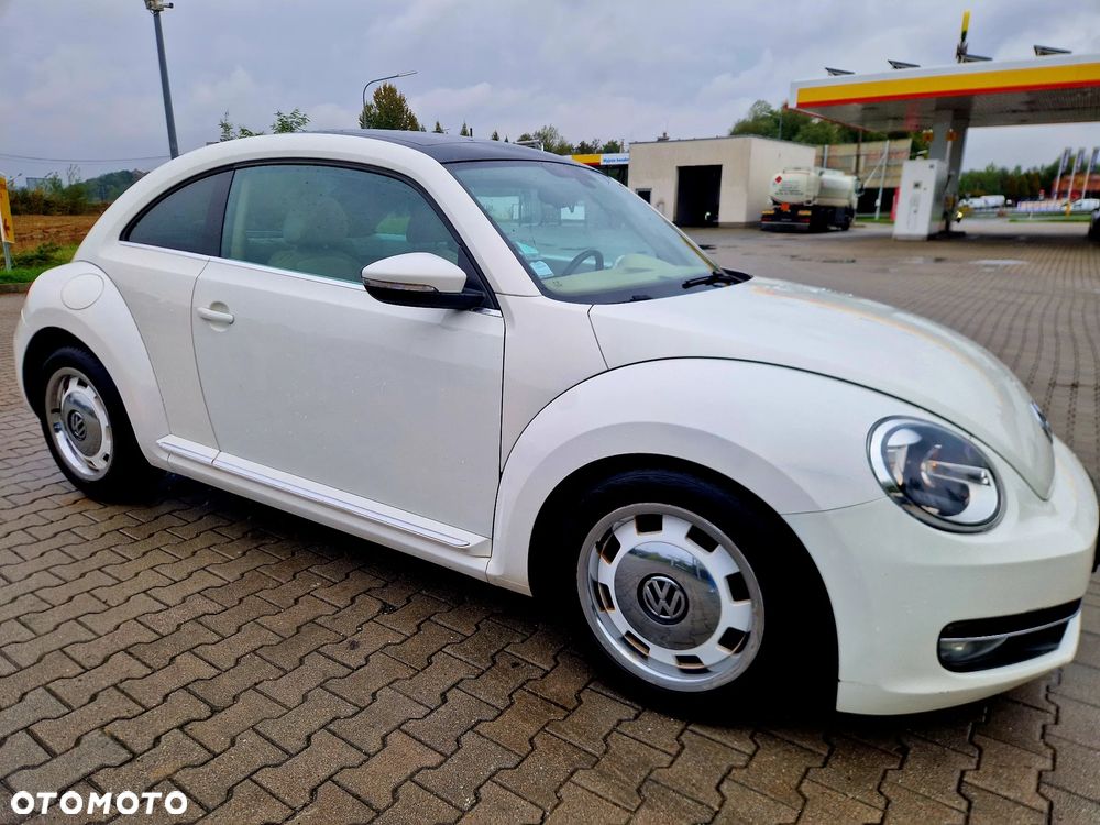 Volkswagen Beetle The 1.6 TDI DPF DSG - 16