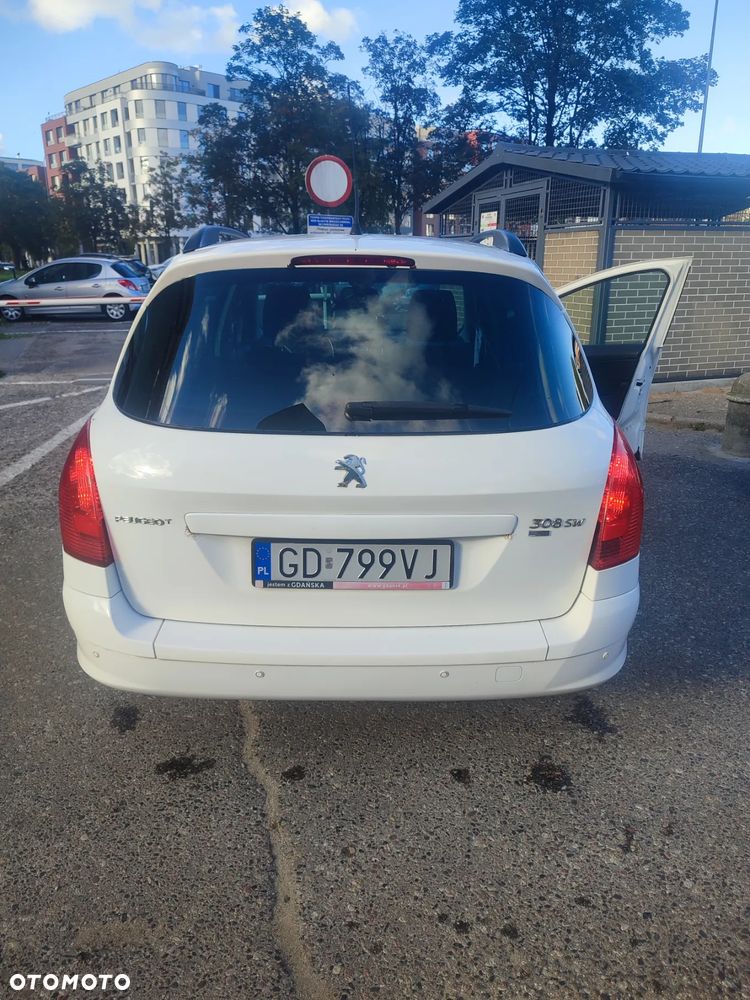 Peugeot 308 1.6 HDi Premium - 4