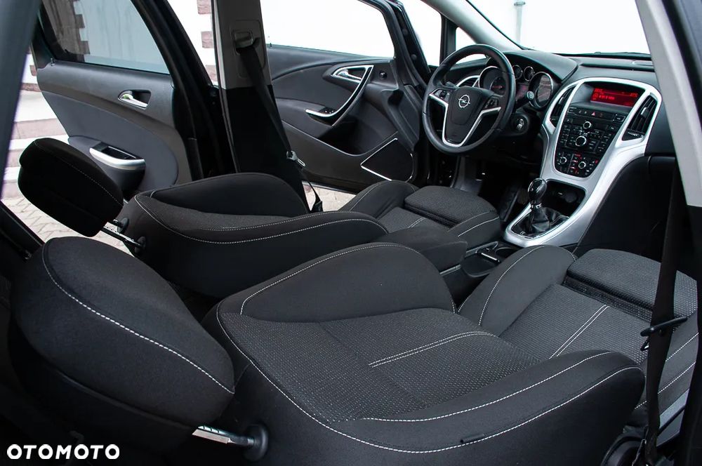 Opel Astra 1.6 Turbo Edition Sport - 16