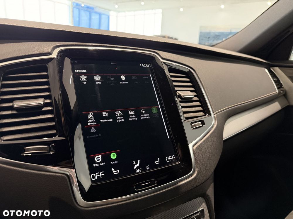Volvo XC 90 - 21