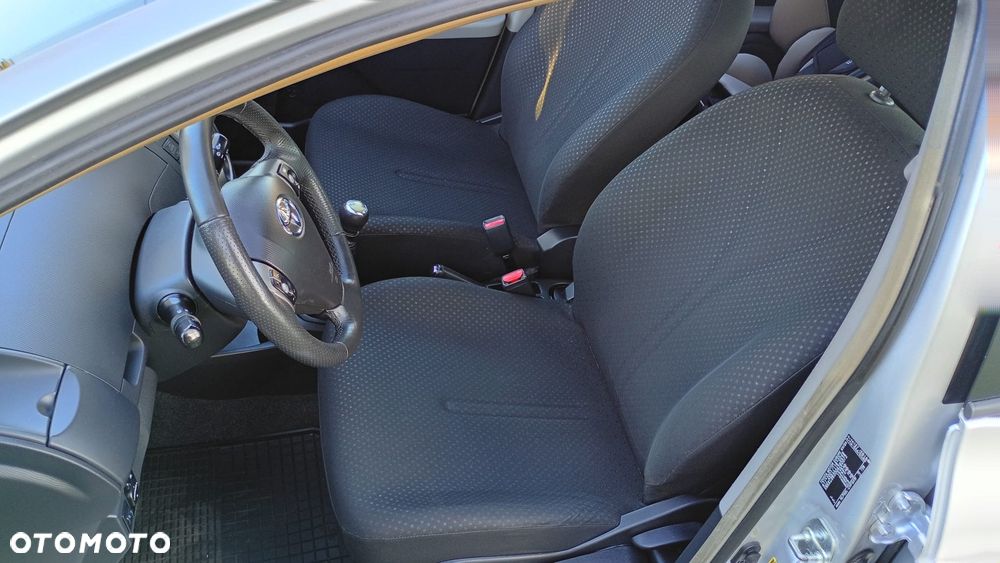 Toyota Yaris 1.4 D-4D Edition - 11