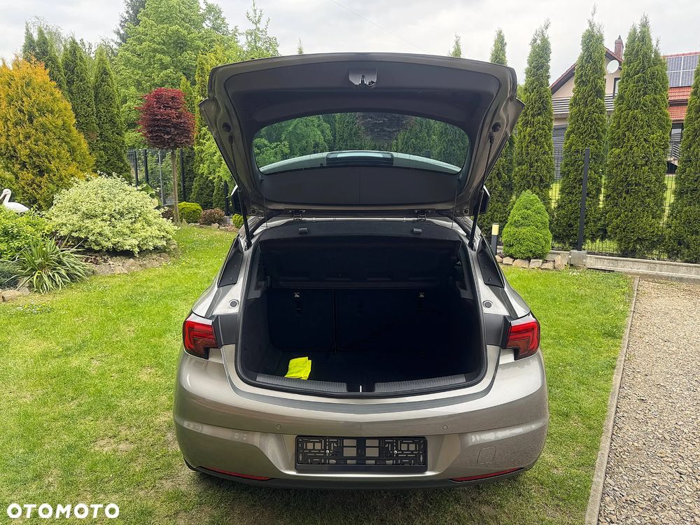 Opel Astra 1.4 Turbo Innovation - 9