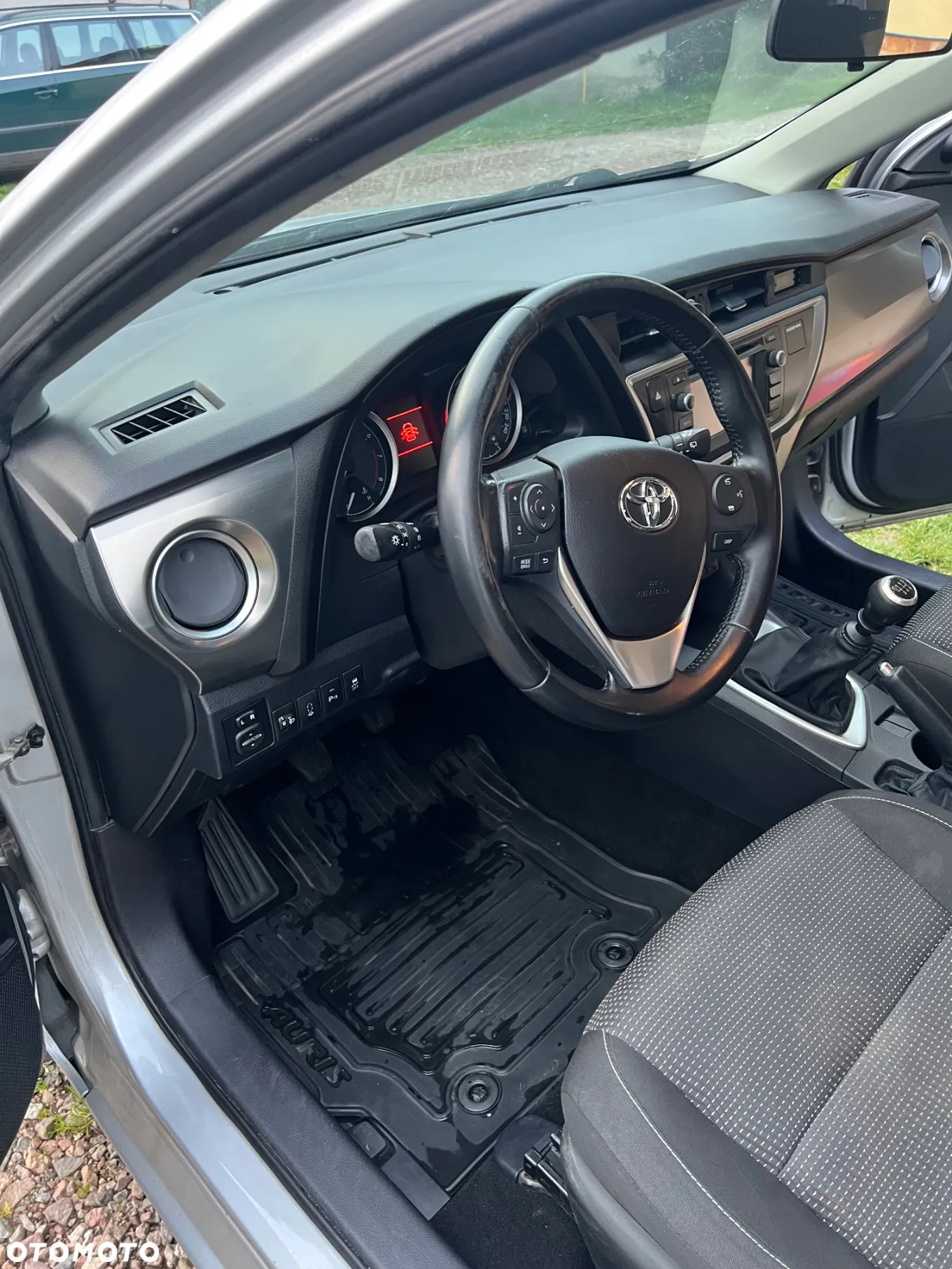 Toyota Auris - 11