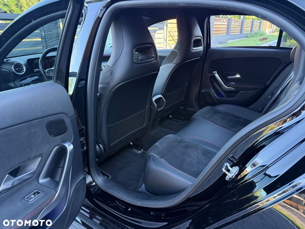 Mercedes-Benz Klasa A 250 e PHEV AMG Line 8G-DCT - 21