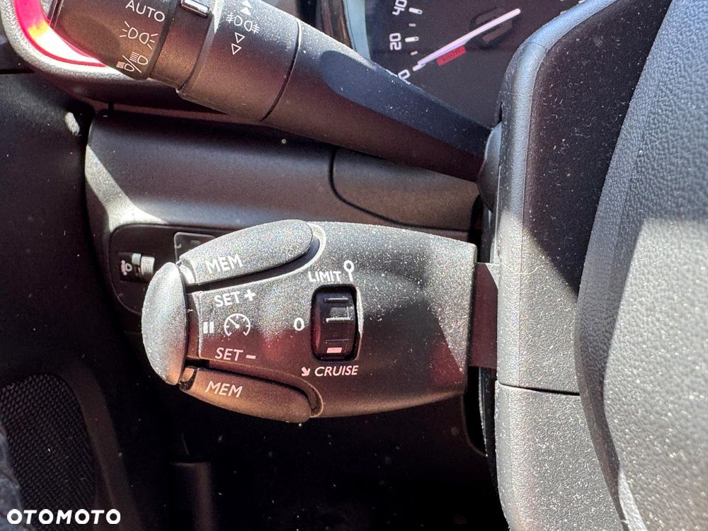 Citroën C3 Pure Tech 110 S&S EAT6 ELLE - 31