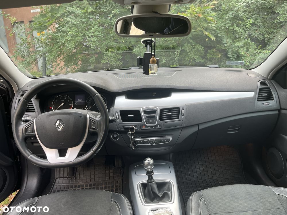 Renault Laguna - 6