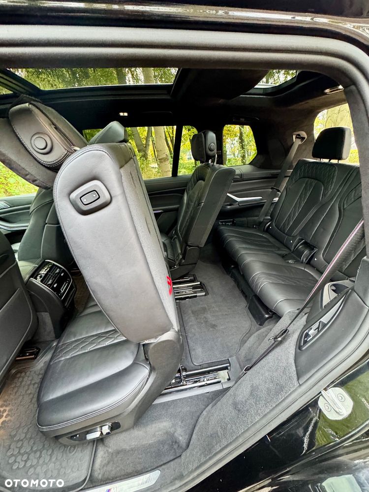 BMW X7 - 9