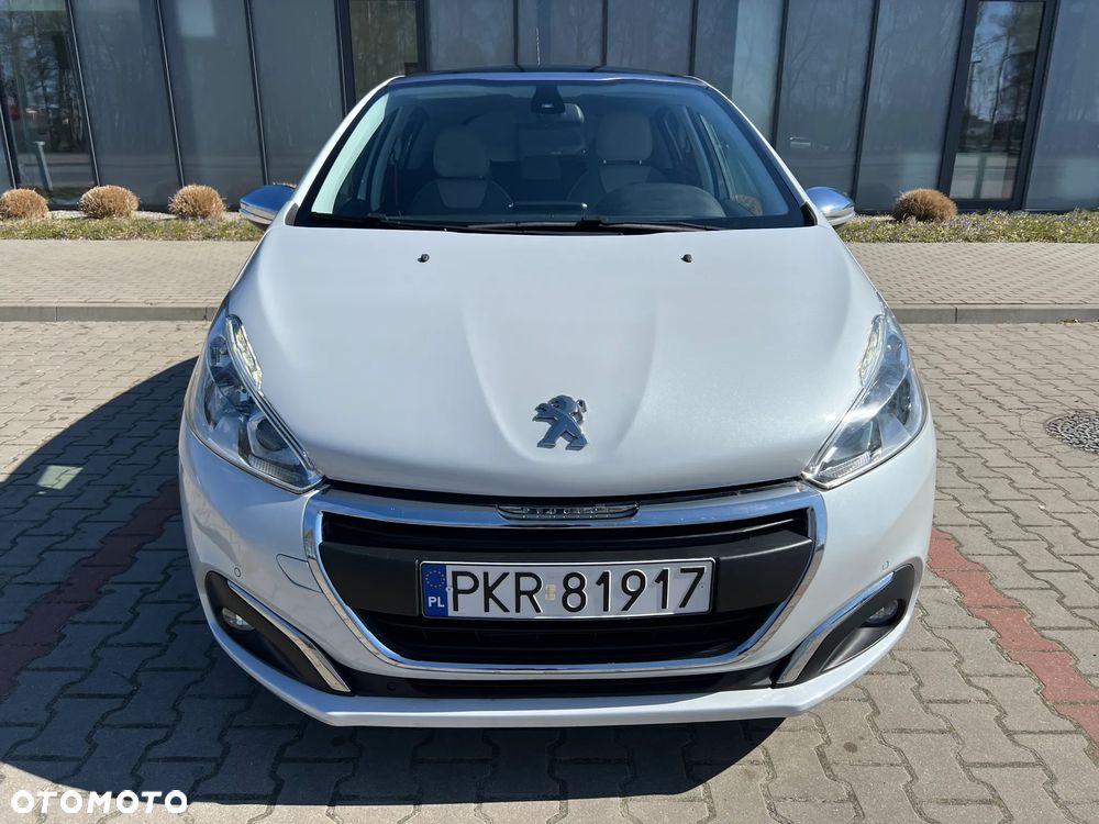 Peugeot 208 - 2