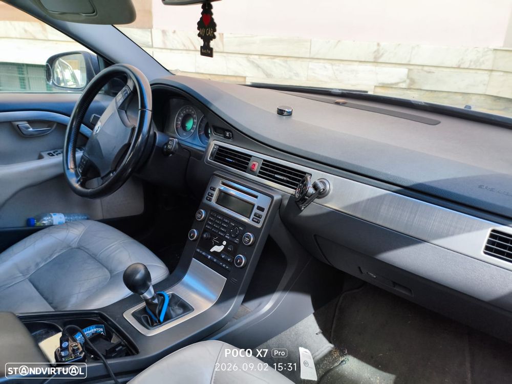 Volvo V70 2.0 D Nivel 3 - 9