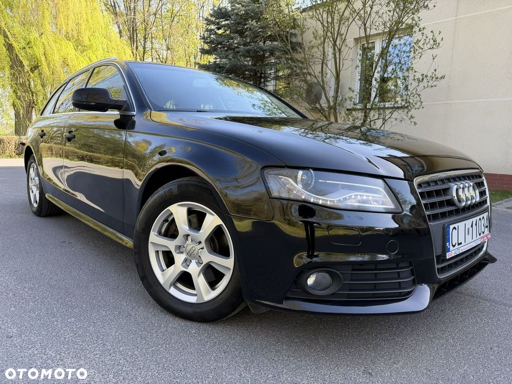 Audi A4 Avant - 14