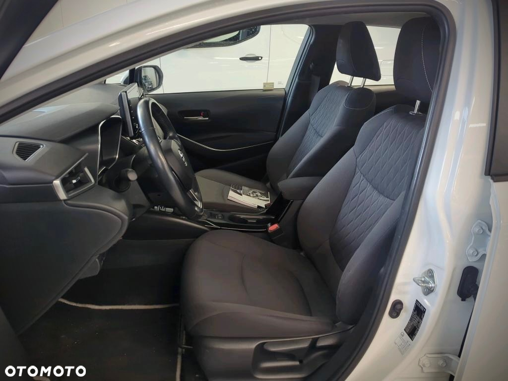 Toyota Corolla 1.8 Hybrid Comfort - 8