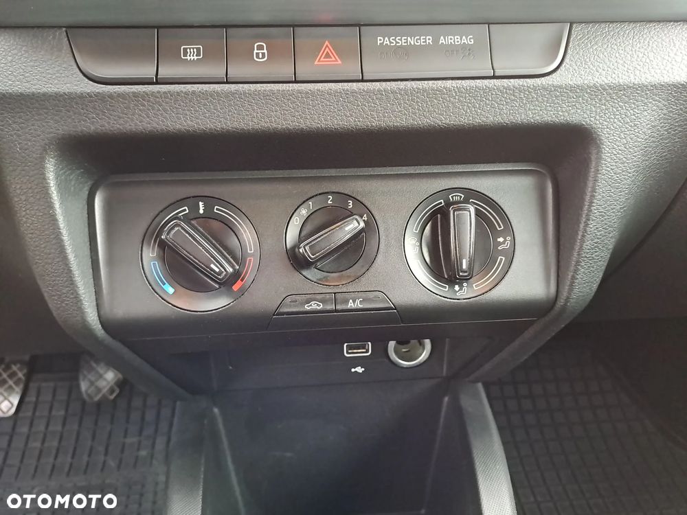 Skoda Fabia 1.0 TSI Ambition - 17
