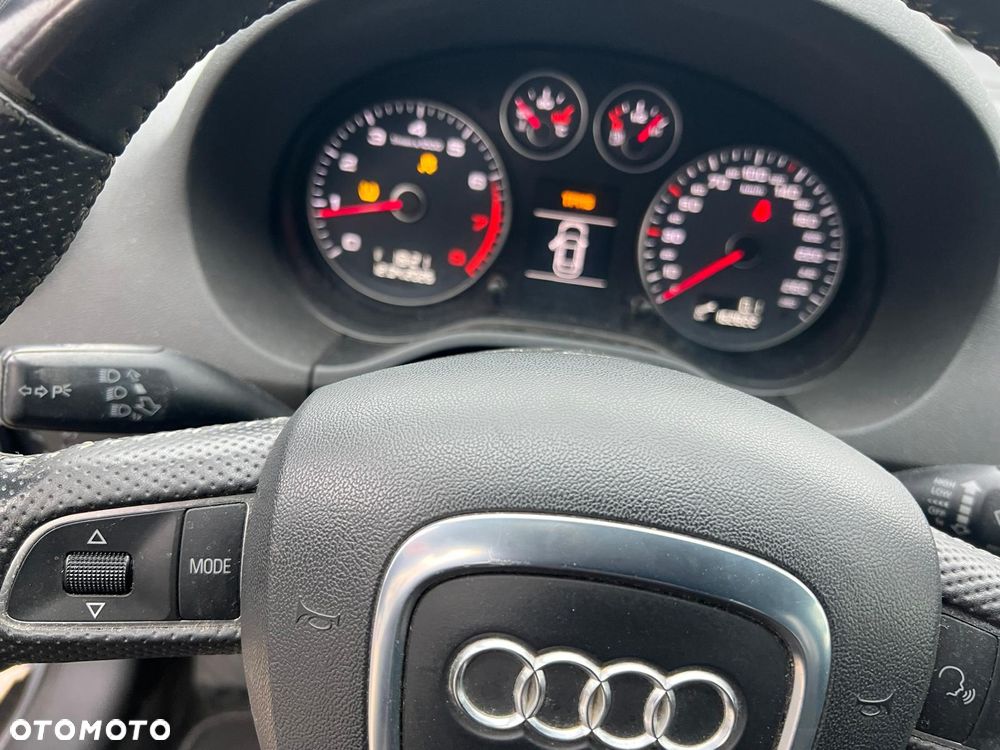 Audi A3 Sportback 1.4 TFSI S line Sportpaket (plus) - 19