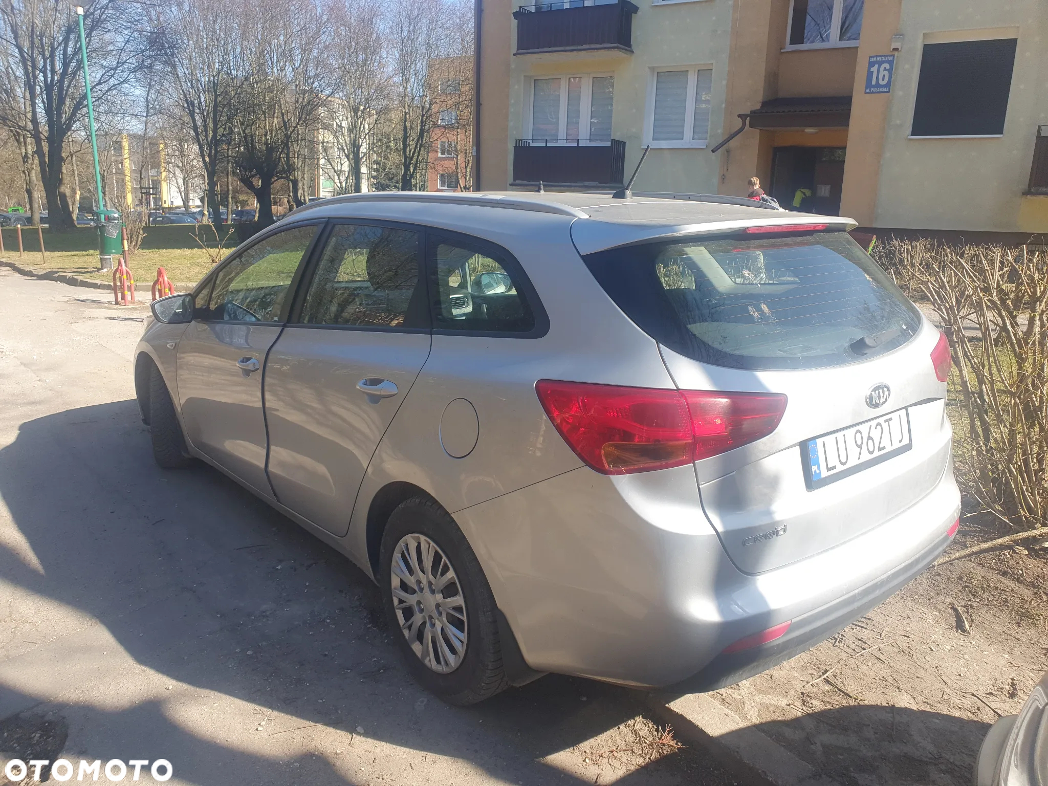 Kia Ceed Cee'd 1.6 GDI XL - 3