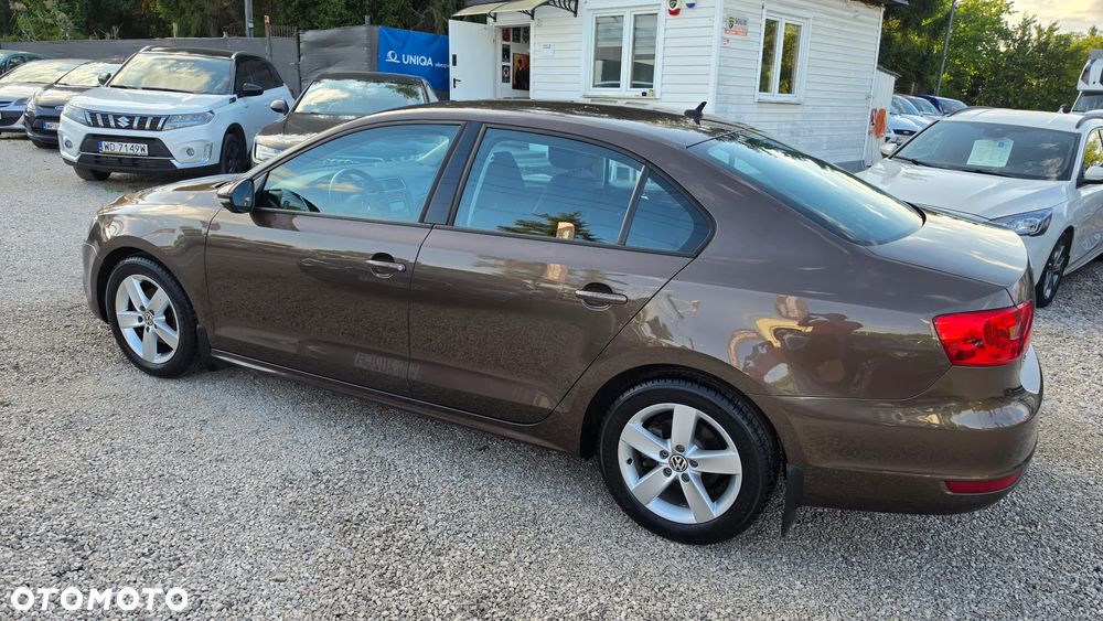 Volkswagen Jetta 1.2 TSI Comfortline Perfectline - 15