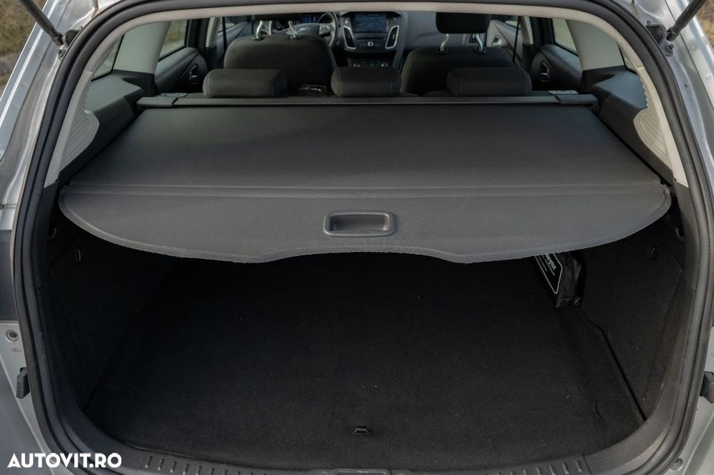 Ford Focus 1.0 EcoBoost Start Stop Trend - 11