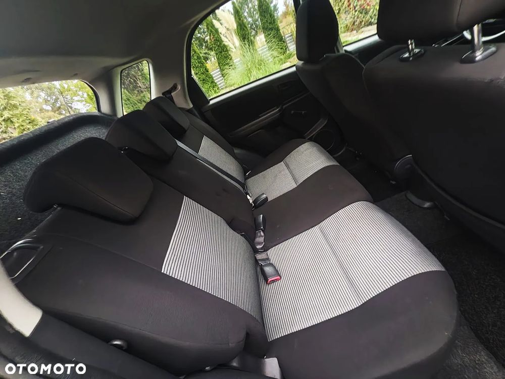 Fiat Sedici 1.9 Multijet 4x4 Dynamic - 23