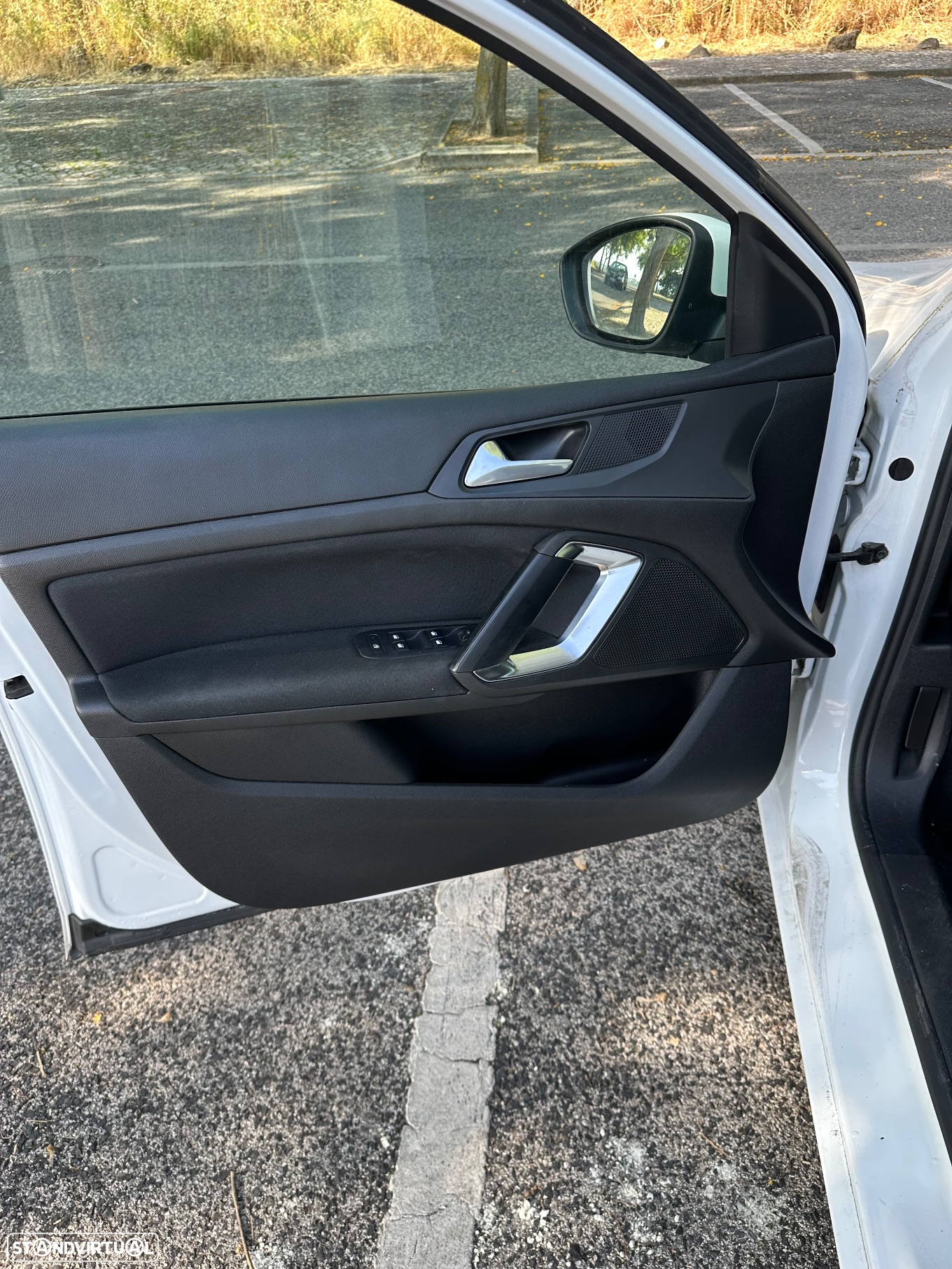 Peugeot 308 SW 1.6 BlueHDi Active - 15