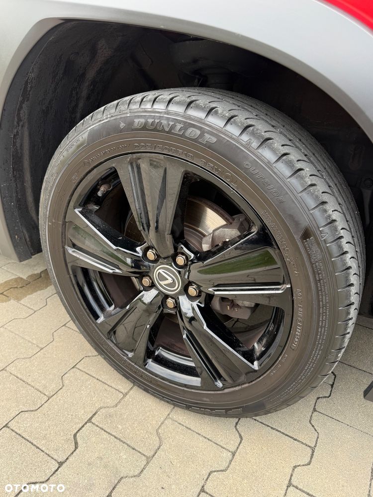 Lexus UX - 16