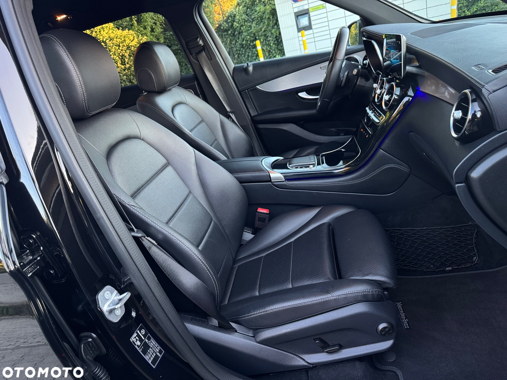 Mercedes-Benz GLC 200 d Business Edition - 26