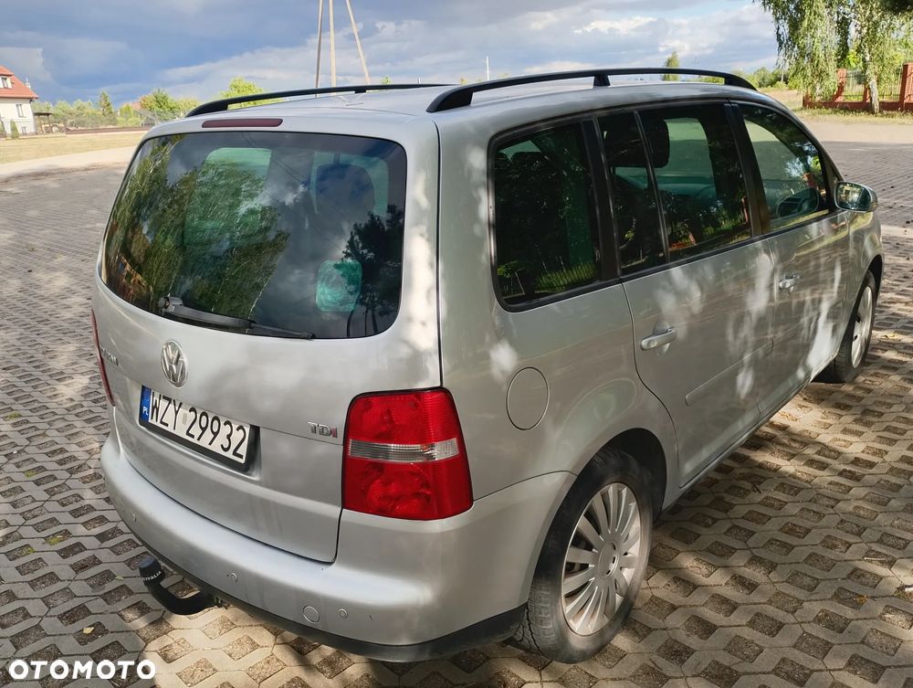 Volkswagen Touran 1.9 TDI - 5