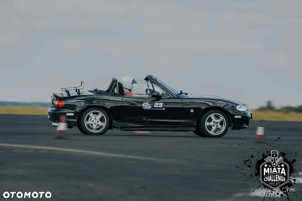 Mazda MX-5 1.8 16V - 2